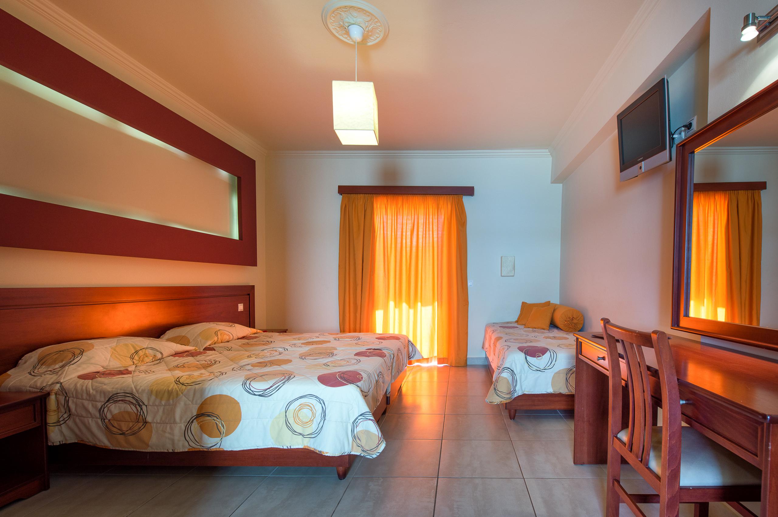 Canadian Hotel Laganas Ngoại thất bức ảnh
