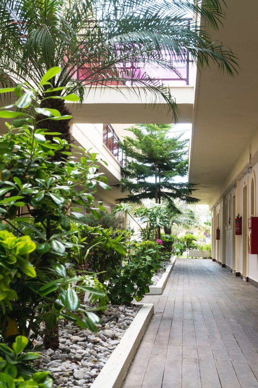 Canadian Hotel Laganas Ngoại thất bức ảnh