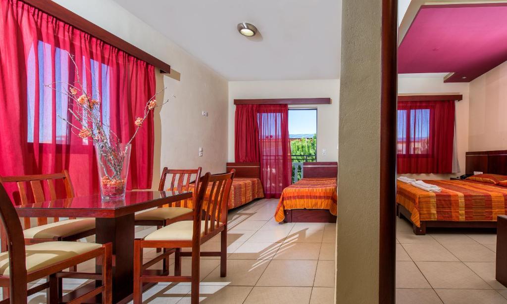 Canadian Hotel Laganas Ngoại thất bức ảnh